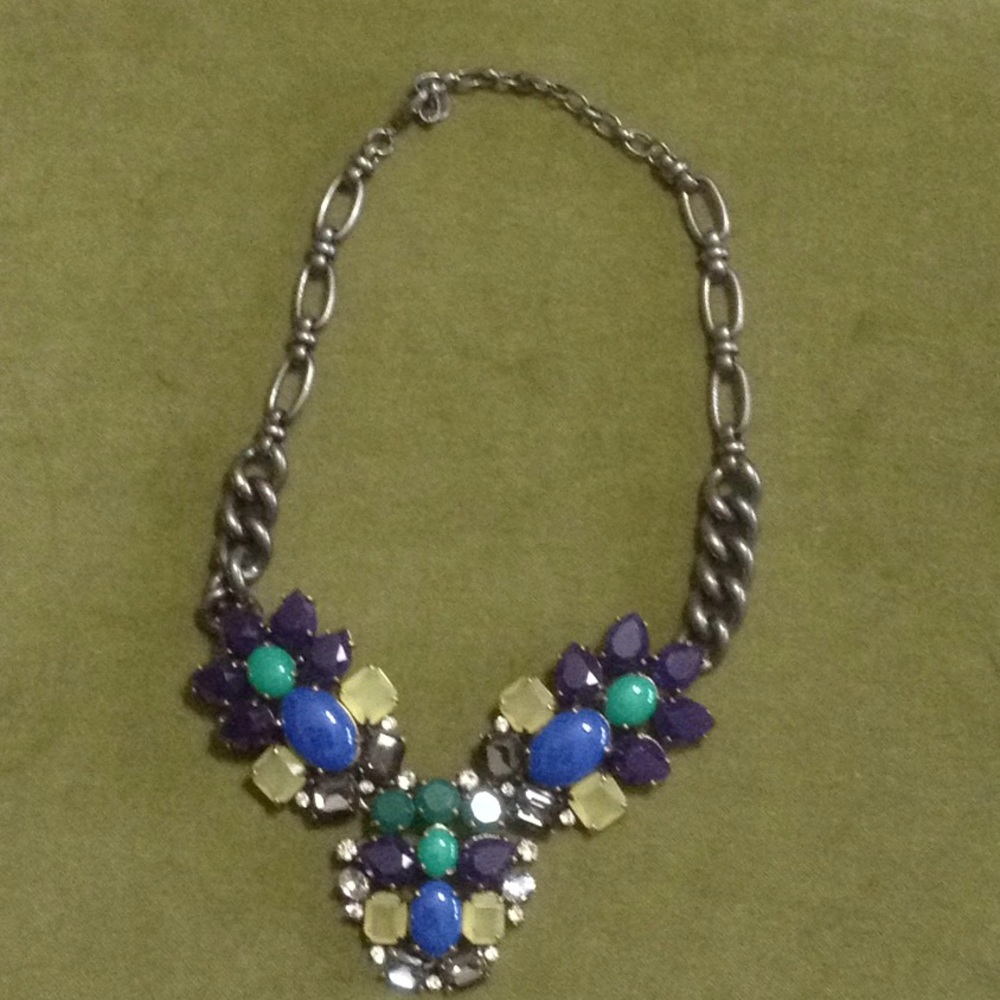 Stella & Dot statement necklace